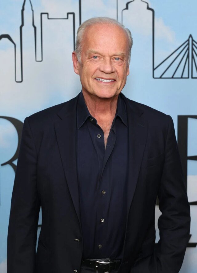 1024_kelseygrammer_01-740x1024.jpg