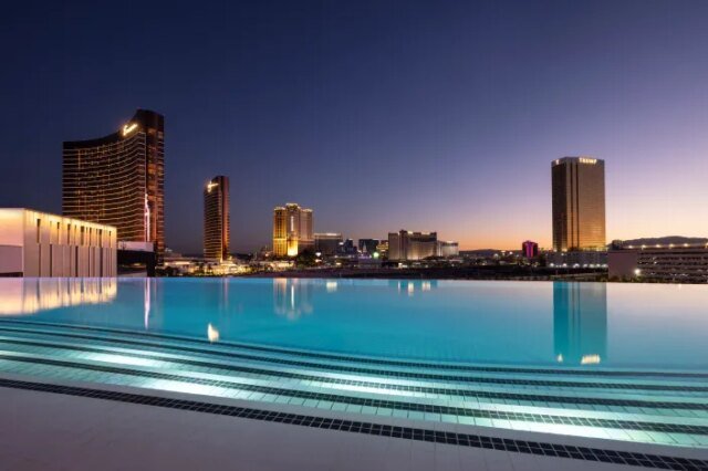 RW_Infinity_Pool_v2.jpg